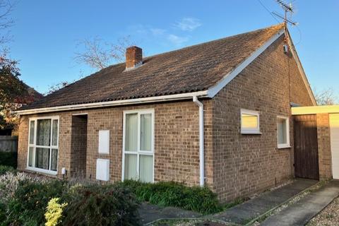 3 bedroom detached bungalow to rent, Fraser Road, Cambridge, Cambridgeshire