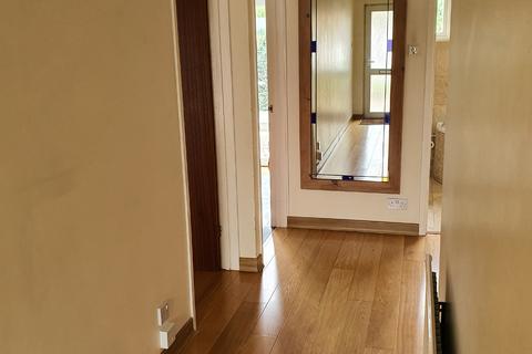 3 bedroom detached bungalow to rent, Fraser Road, Cambridge, Cambridgeshire