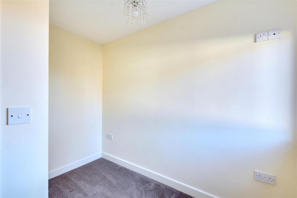 Bedroom 3 1.jpeg