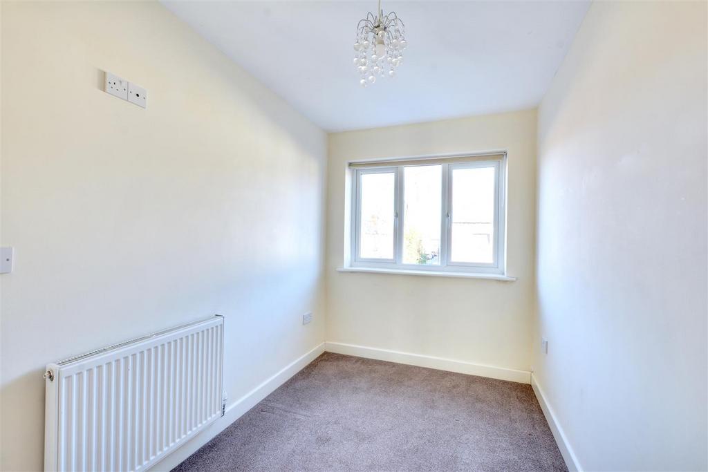 Bedroom 2 2.jpeg