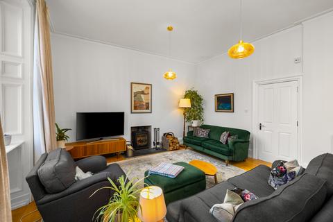 3 bedroom townhouse for sale, 24 South Drive, Liff, DD2 5SJ