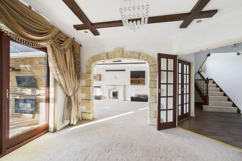 undefined, Hythe End Road, Wraysbury, Staines-upon-Thames, Berkshire, TW19