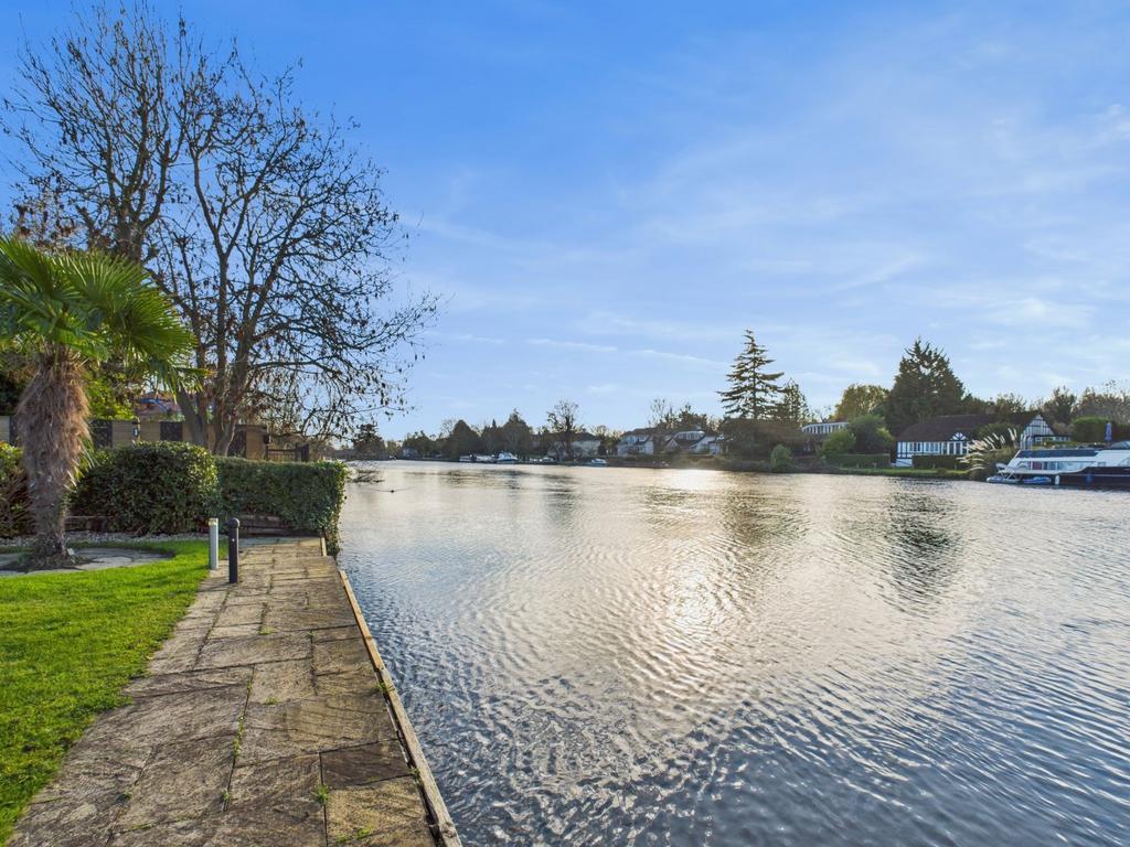 Picture No. 26
