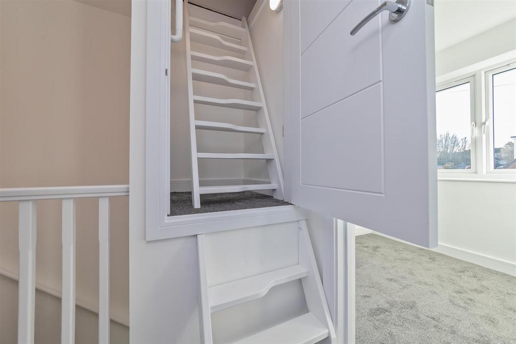 18 AChiltern Road36.jpg