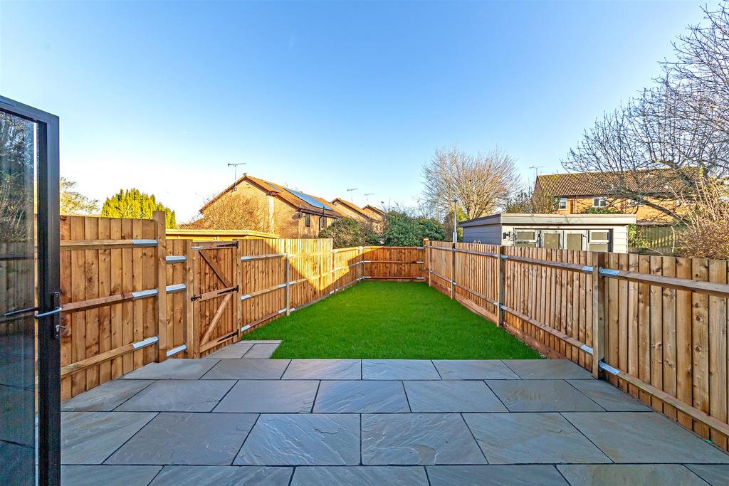 18 AChiltern Road40.jpg