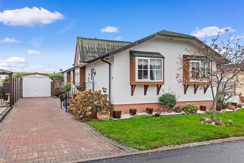 undefined, Rose Crescent, Dodwell, Stratford-Upon-Avon