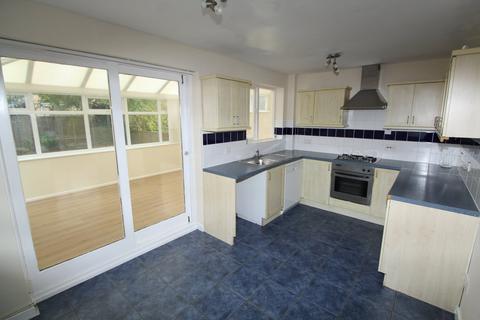 3 bedroom semi-detached house for sale, Magnolia Drive, Lutterworth LE17