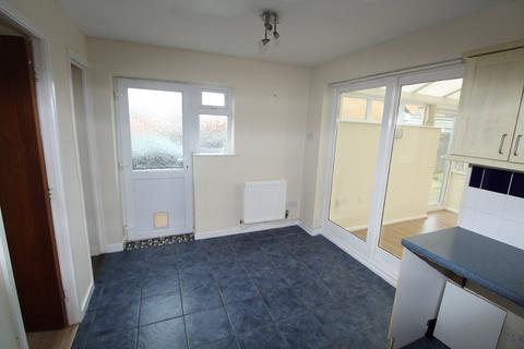 3 bedroom semi-detached house for sale, Magnolia Drive, Lutterworth LE17