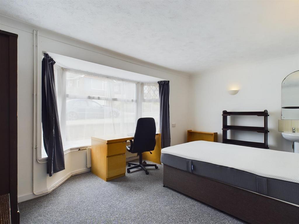 CAM02534 G0-PR0381-STILL001.jpg