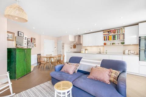 2 bedroom apartment for sale, Gipsy Road, West Norwood, London, SE27