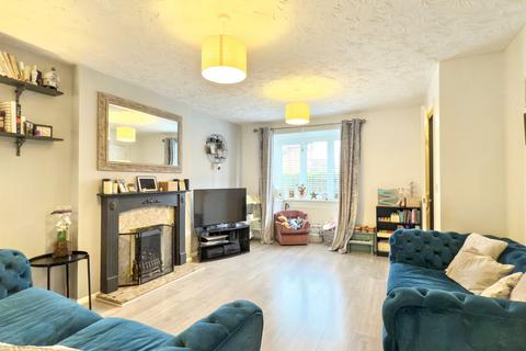3 bedroom detached house for sale, Battleflat Drive, Ellistown, LE67