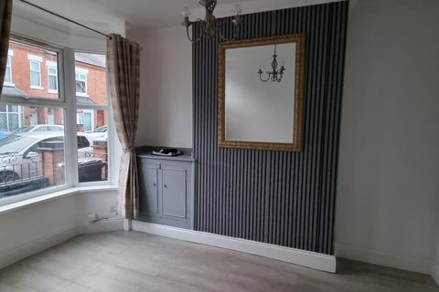3 bedroom townhouse for sale, Lancashire Street, Leicester, LE4