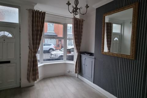 3 bedroom townhouse for sale, Lancashire Street, Leicester, LE4