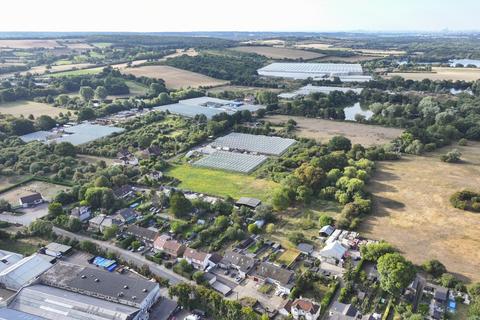 Paynes Lane, Nazeing, EN9