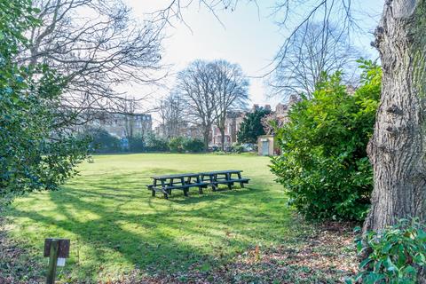 undefined, The Gardens East Dulwich SE22