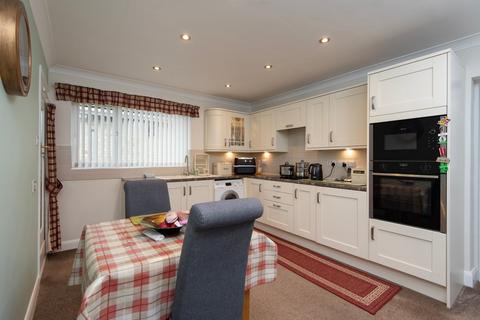 2 bedroom detached bungalow for sale, Kenleigh Drive, Boston, PE21