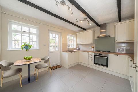 undefined, Springfield Grove, Sunbury-On-Thames TW16