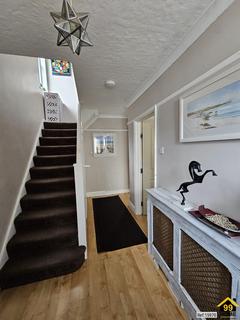 3 bedroom semi-detached house to rent, Worplesdon Road, Guildford, Surrey, GU2
