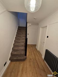 undefined, Worplesdon Road, Guildford, Surrey, GU2