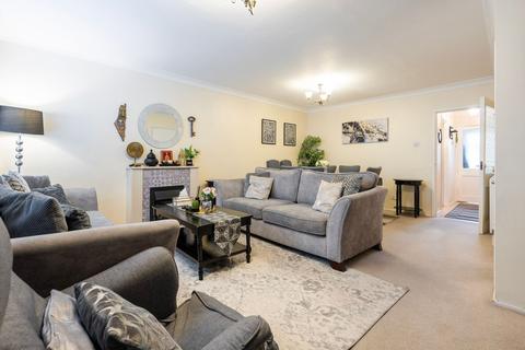 undefined, Grove Avenue, Norwich