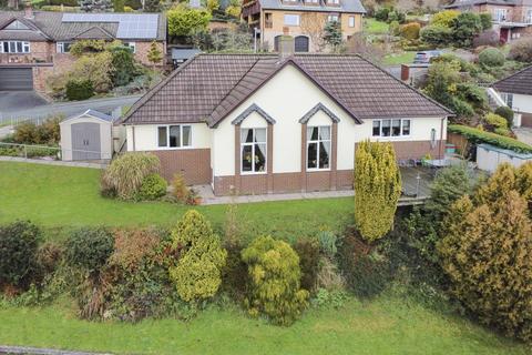 3 bedroom bungalow for sale, Plas Hafren, Newtown, Powys, SY16