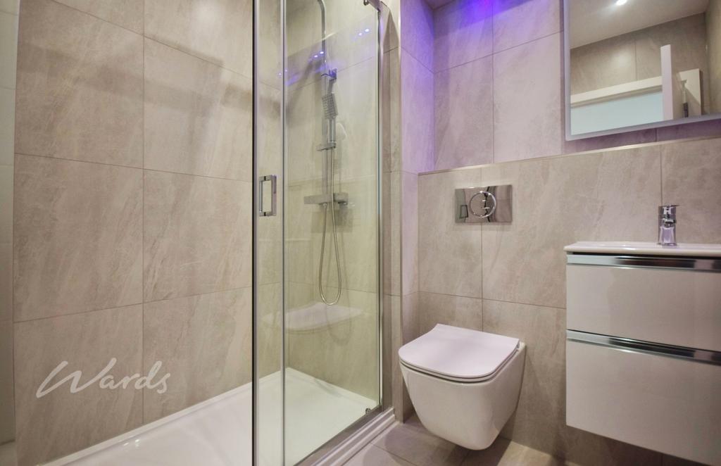 Emin 24 en suite use