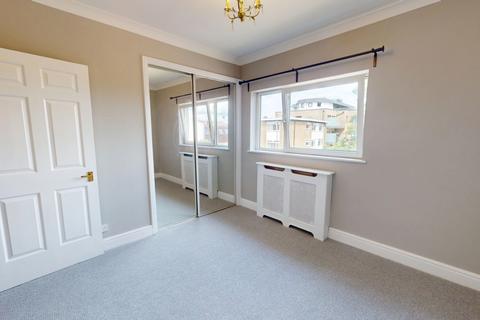 1 bedroom apartment to rent, 2a Lower Downs Road, London SW20