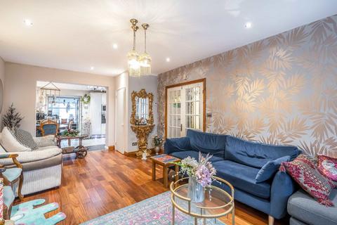 3 bedroom terraced house for sale, Norbury Court Road, London