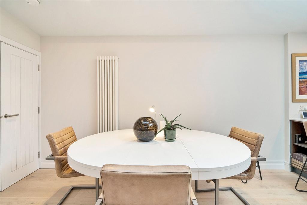 Sitting Room/Kitchen