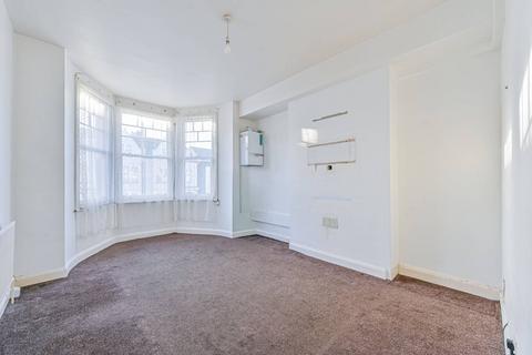 undefined, Ritherdon Road, Heaver Estate, London, SW17