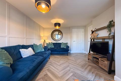 3 bedroom semi-detached house for sale, Wickenby Avenue, 6 NG24