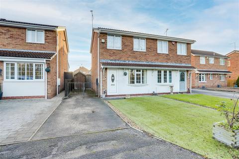 2 bedroom semi-detached house for sale - Borman Close, Hempshill Vale NG6