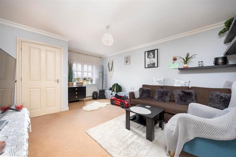3 bedroom end of terrace house for sale, The Brambles, Trowbridge
