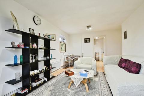 2 bedroom apartment for sale, Wellington Road North, Stockport SK4