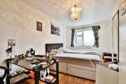 2 bedroom apartment for sale, Wellington Road North, Stockport SK4