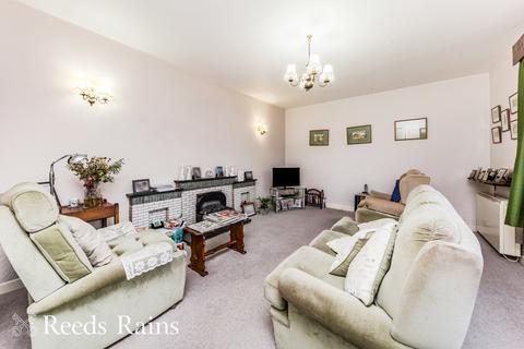 2 bedroom bungalow for sale, Brookside Avenue, Macclesfield SK11