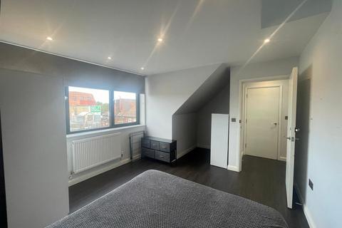 undefined, Hassop Road, Cricklewood, London