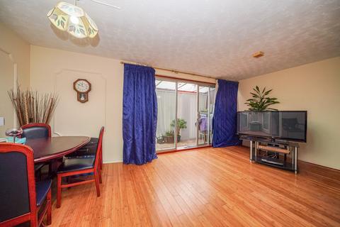 undefined, Lonsdale, Hemel Hempstead, HP2