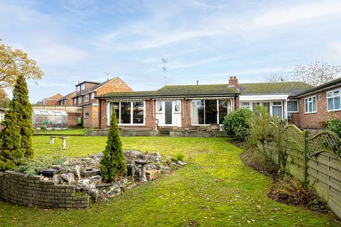 undefined, Dering Crescent, Leigh-on-sea, SS9