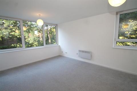 1 bedroom flat for sale, Elmwood Court, Edgbaston, Birmingham, B5