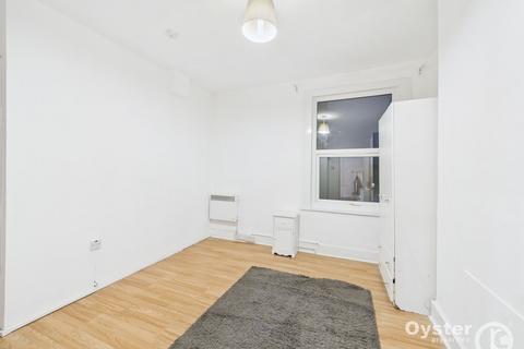 undefined, Bruce Grove, London, N17
