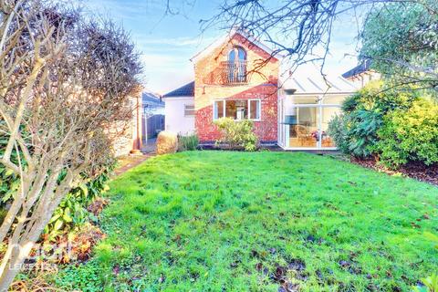 3 bedroom bungalow for sale, Stanley Drive, Leicester