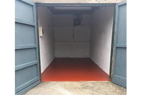 Garage to rent, Parkhead Avenue , Edinburgh EH11