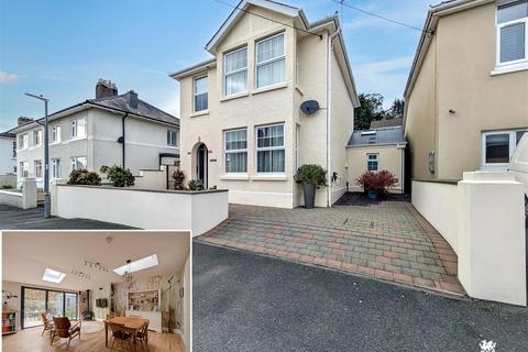 4 bedroom detached house for sale, Parc Thomas, Carmarthen