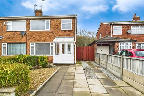 Farndon Avenue, Sutton Manor, St Helens, WA9