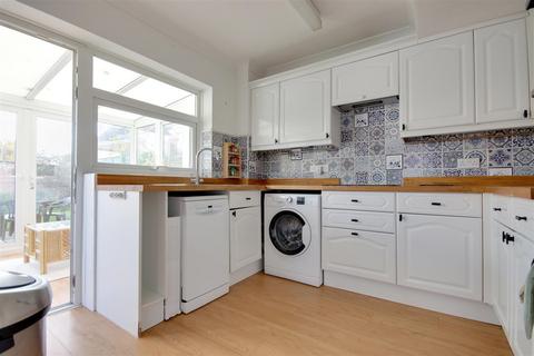 undefined, Sutton Place, Brockenhurst