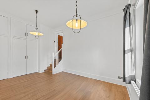 Chilworth House, Chilworth Mews, London