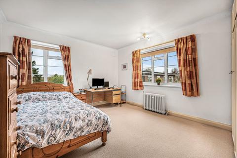 undefined, Sheen Court, Richmond, Surrey