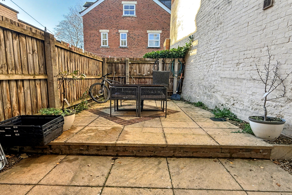 IMG 0757 (Portal Size).JPG