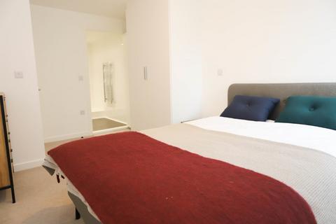 2 bedroom apartment to rent, Clippers Quay Salford M50